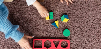 Jakie zabawki edukacyjne wybrać dla 2-latka?