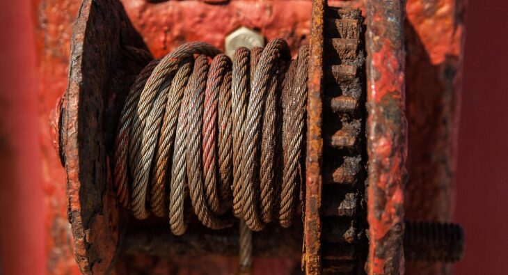 Jak nie zniszczyć wyciągarki? Poznaj 5 najczęstszych błędów i dowiedz się, jak ich unikać!