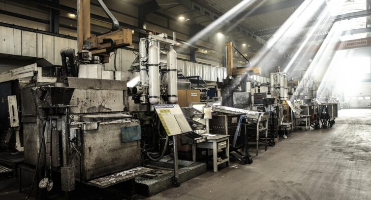 Optymalne Częstotliwości i Obszary do Mycia Hal Produkcji – Najlepsze Praktyki Revealed!