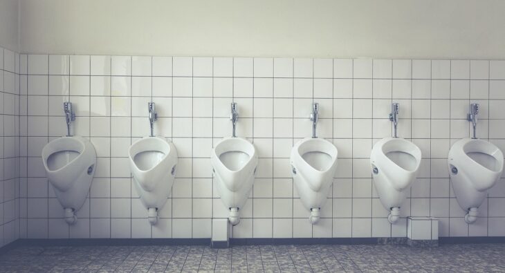 Dlaczego kabiny WC LPW wygrywają z tradycyjnymi? Sekret trwałości, odporności i higieny!